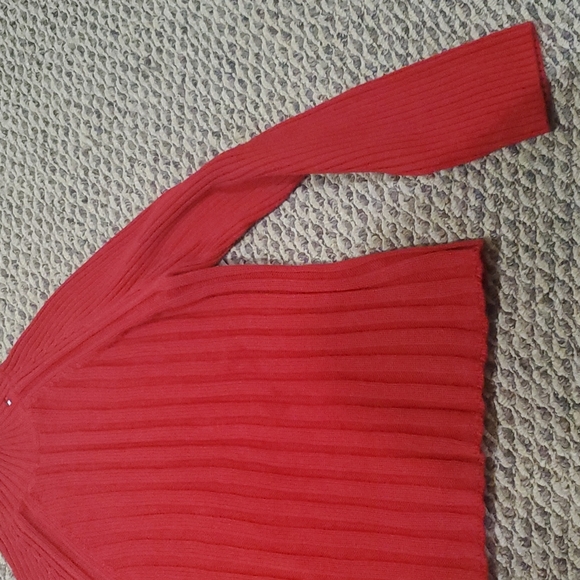 Red Tommy Hilfiger Turtleneck - Picture 3 of 4